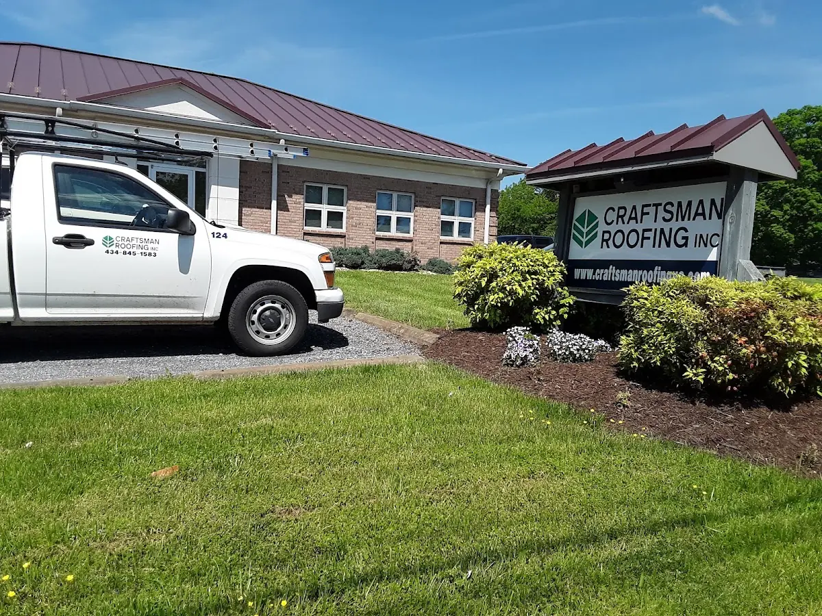 Quality Ice Dam Removal by experienced craftsmen in Great Falls Crossing